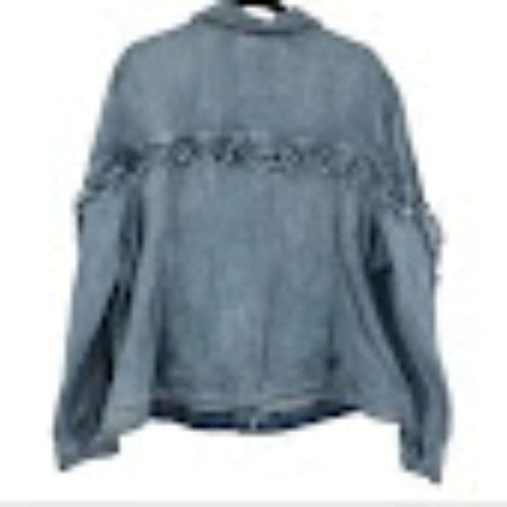 SOLD! NEW Lane Bryant Plus Size Light Wash Denim Jacket with Ruffle Detail - Picture 3 of 10